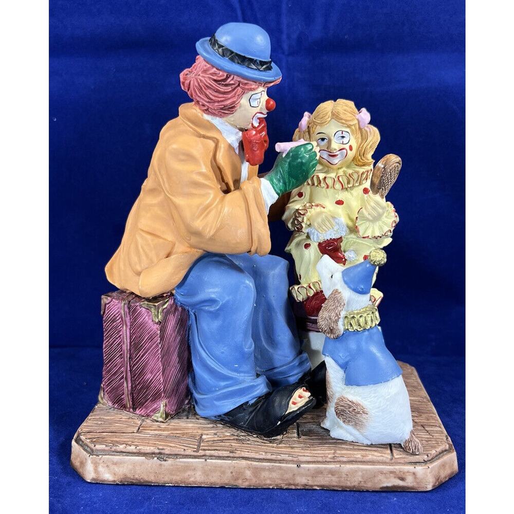 1988 Aldon Carnival Clown Collection, Clown Appling Make-up *Pre-Owned*